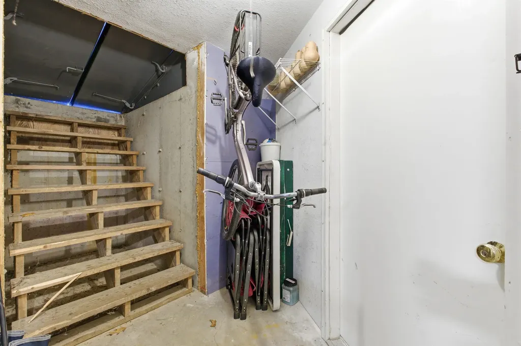 10 Chester Lane Enfield NH 03748