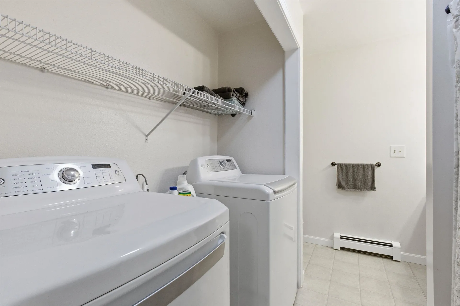 10 Chester Lane Enfield NH 03748