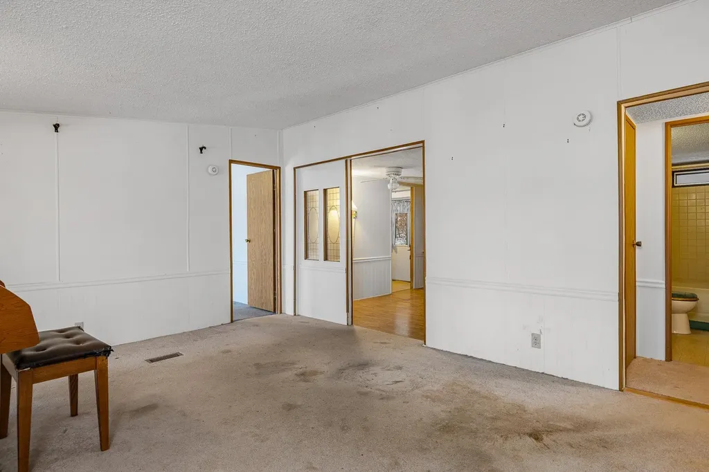 99 Pray Hill Road Wakefield NH 03872