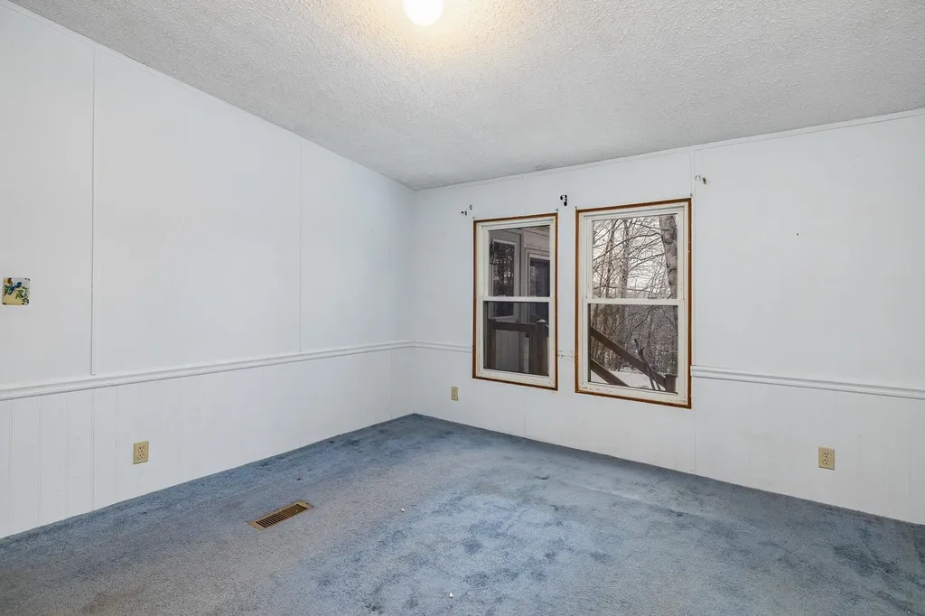 99 Pray Hill Road Wakefield NH 03872