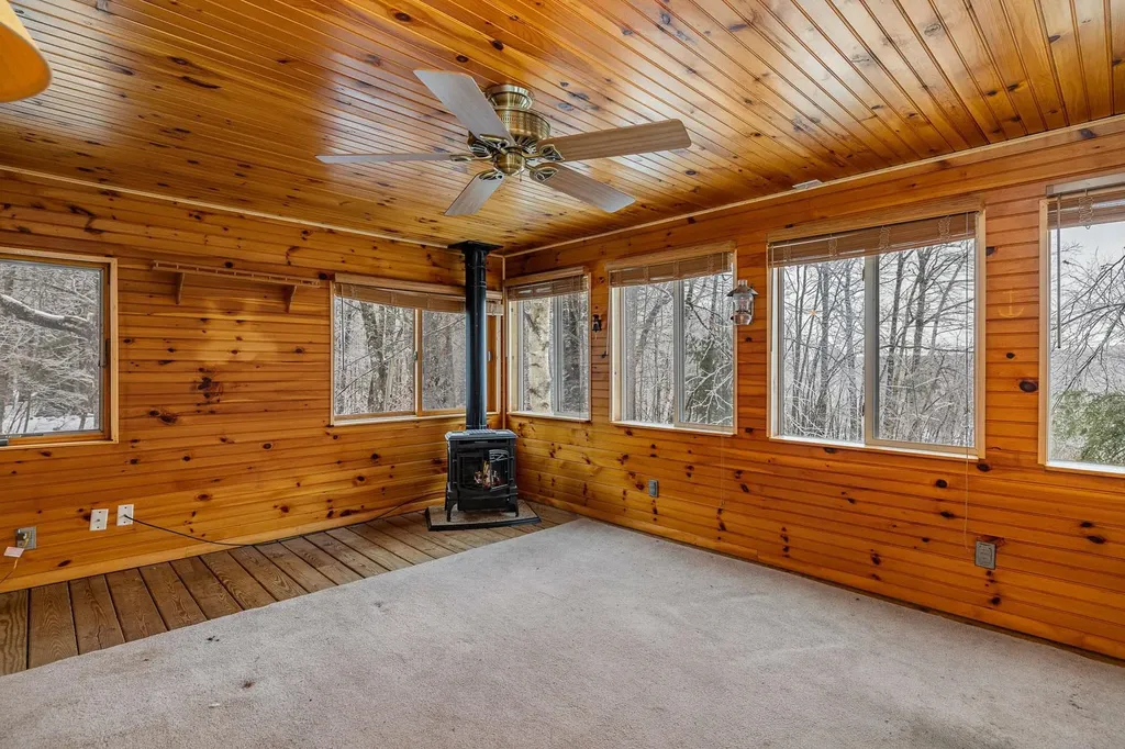 99 Pray Hill Road Wakefield NH 03872