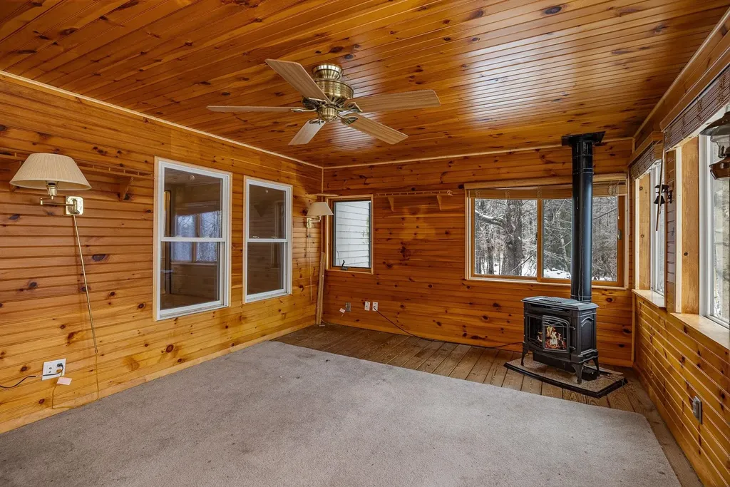 99 Pray Hill Road Wakefield NH 03872