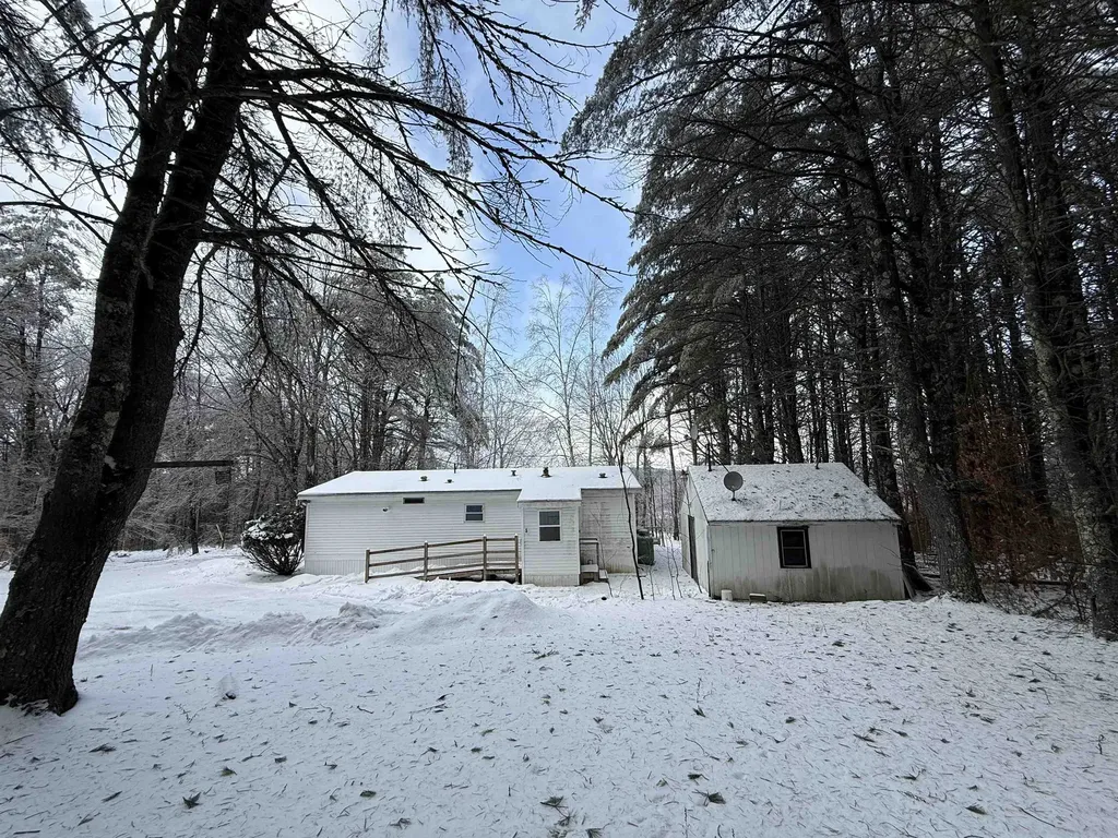 99 Pray Hill Road Wakefield NH 03872