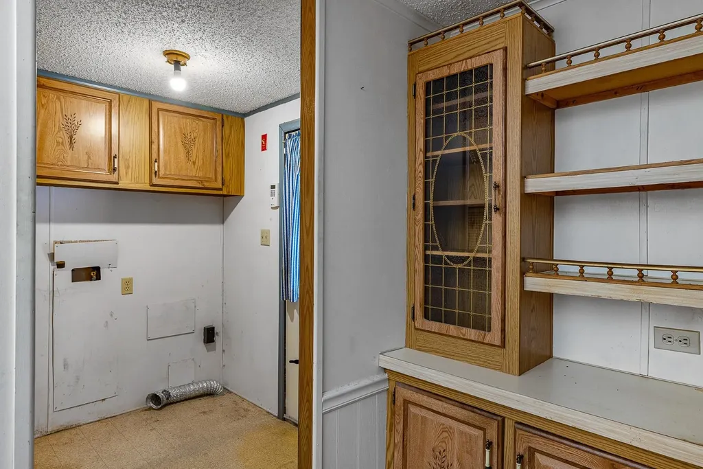 99 Pray Hill Road Wakefield NH 03872