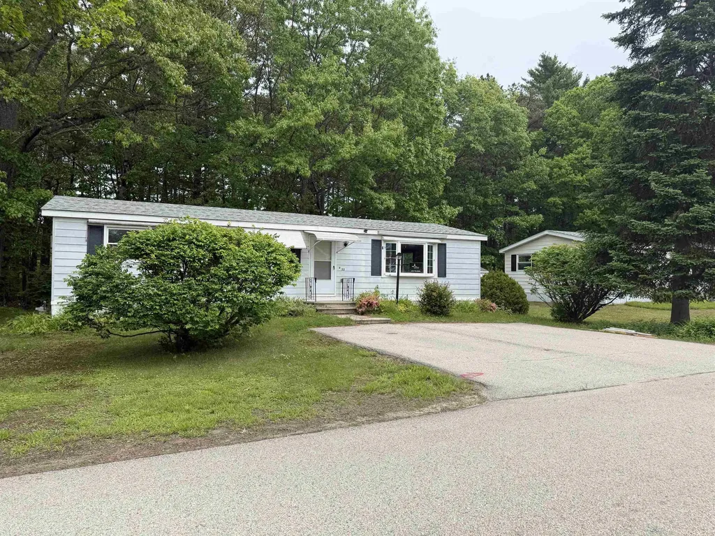 22 Fairfield Drive Concord NH 03301