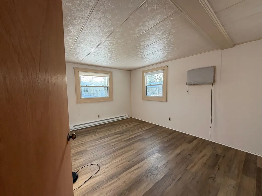 22 Fairfield Drive Concord NH 03301