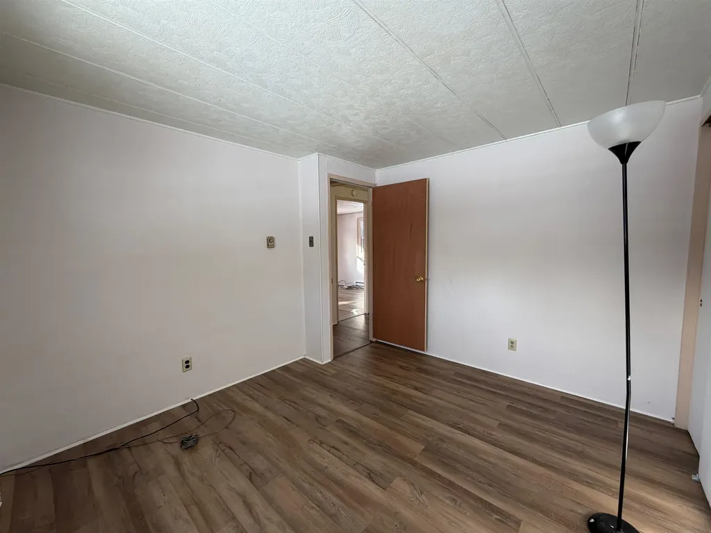 22 Fairfield Drive Concord NH 03301