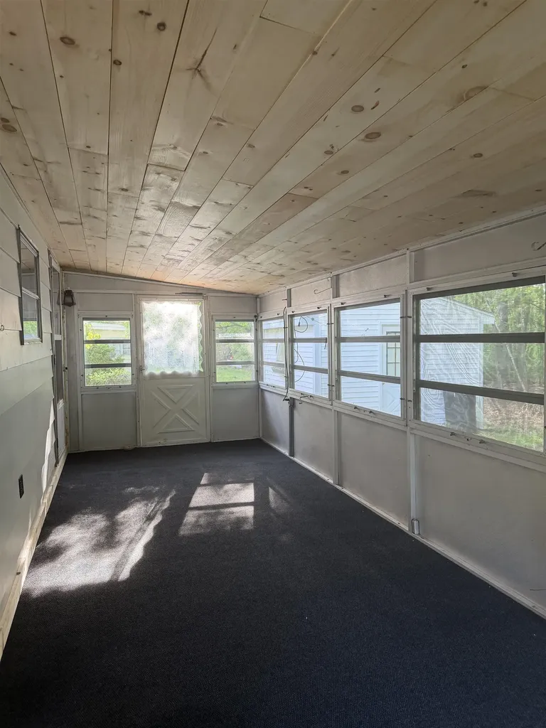 22 Fairfield Drive Concord NH 03301