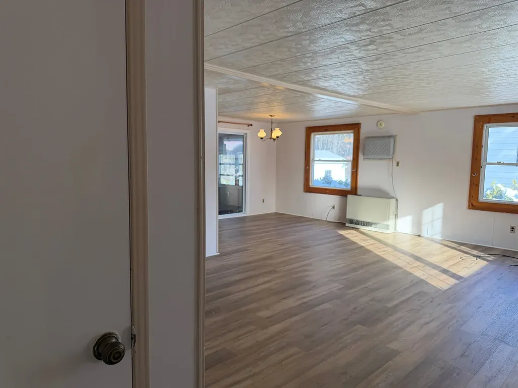 22 Fairfield Drive Concord NH 03301