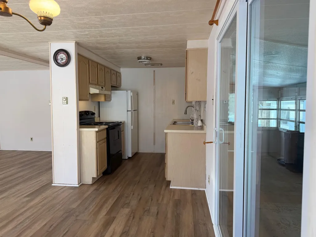 22 Fairfield Drive Concord NH 03301