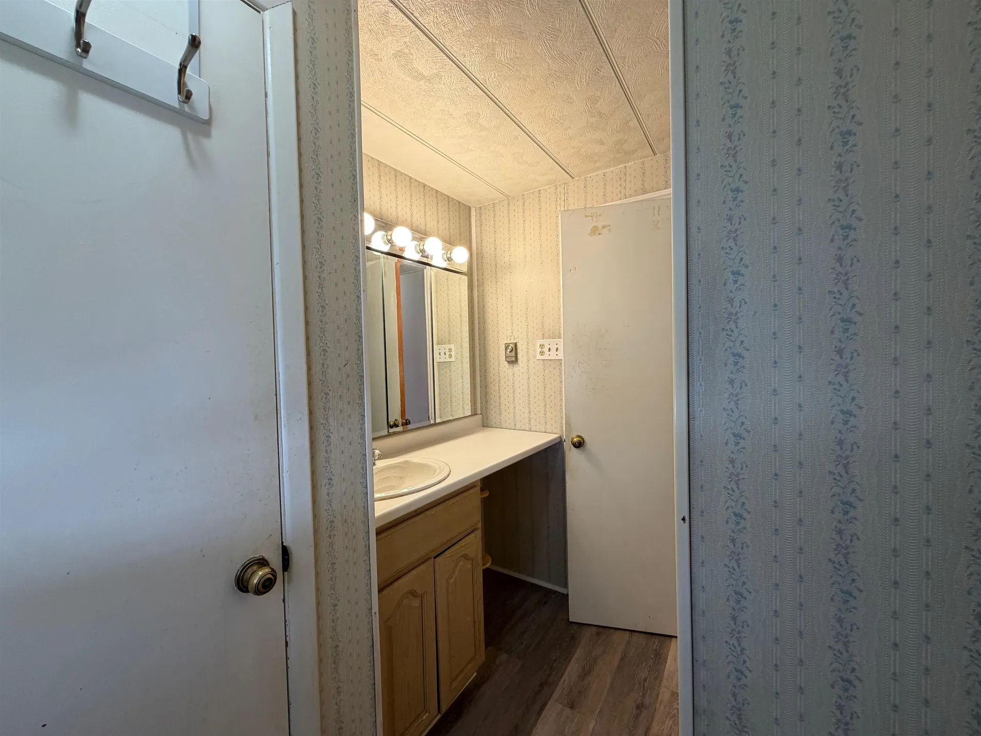 22 Fairfield Drive Concord NH 03301