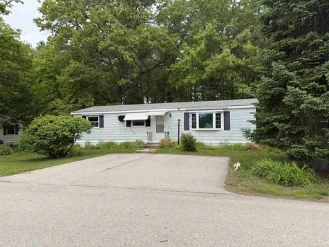 22 Fairfield Drive Concord NH 03301