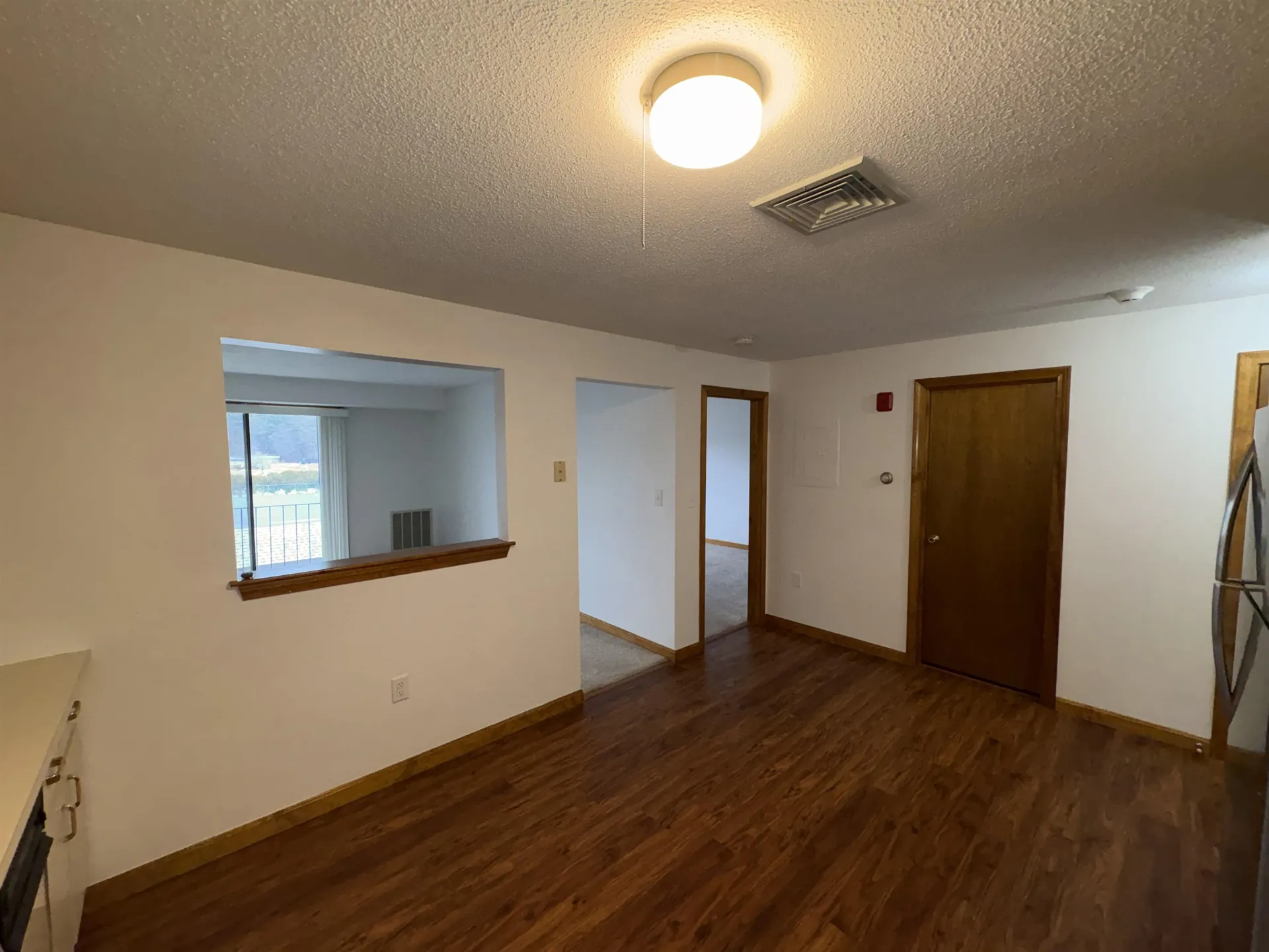 2 Roedean Drive Nashua NH 03063