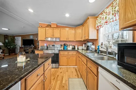 234 Emerald Drive Barrington NH 03825