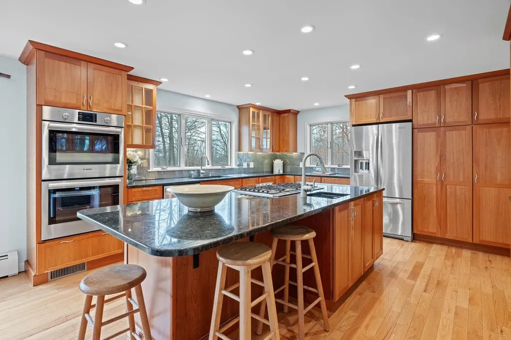 3 Sugar Maple Lane Hanover NH 03755