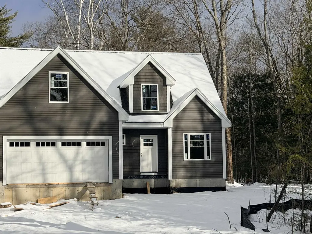 3 Freedom Drive Rochester NH 03839