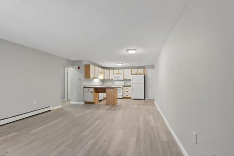 6 Knights Bridge Drive Nashua NH 03063