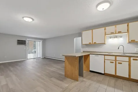 6 Knights Bridge Drive Nashua NH 03063