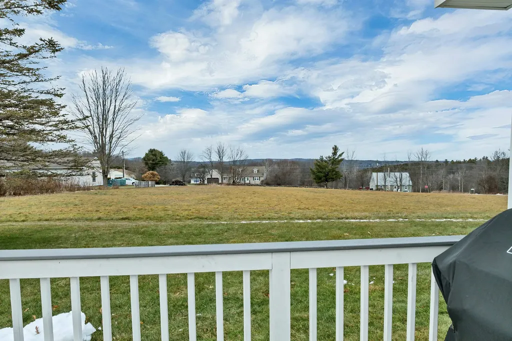 5 Greenwood Drive Northfield NH 03276