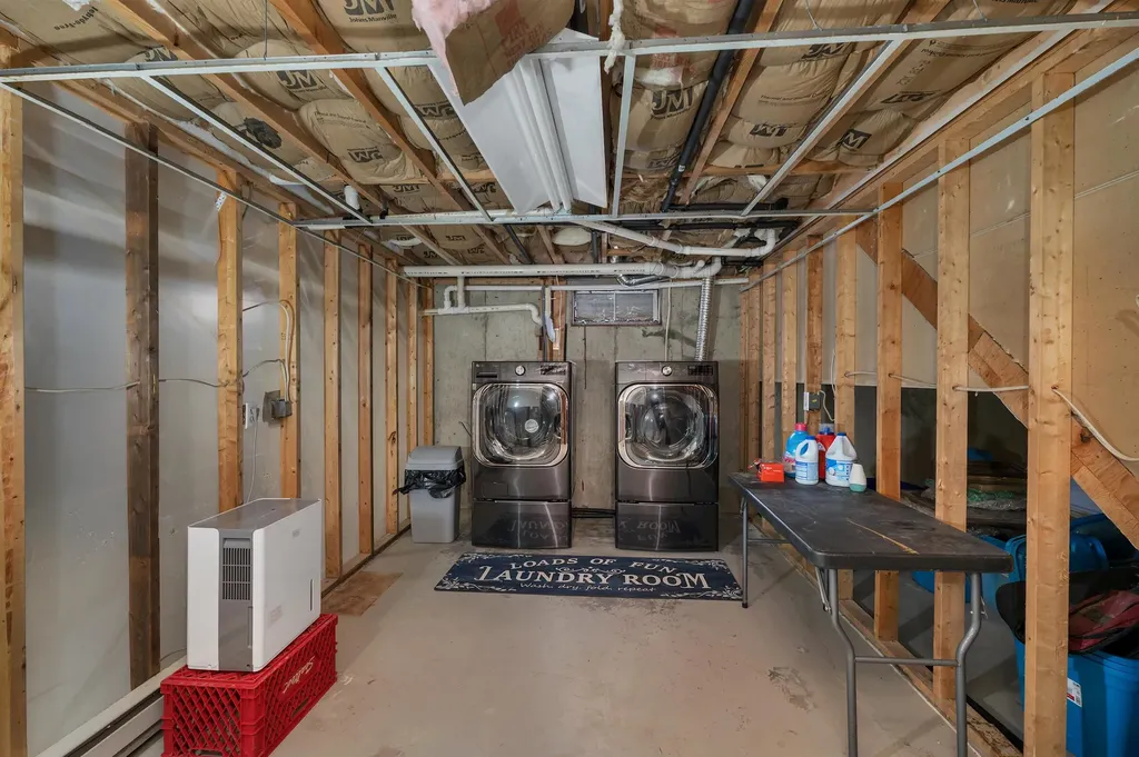 5 Greenwood Drive Northfield NH 03276