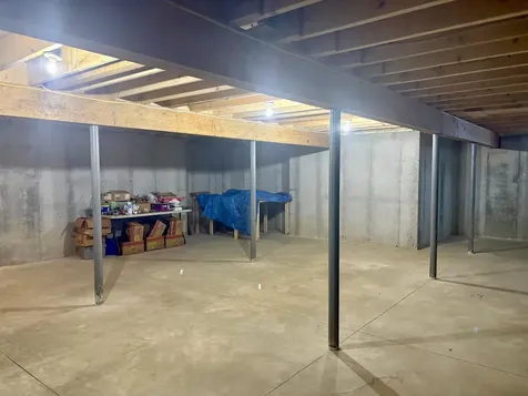 42 East Road Greenfield NH 03047