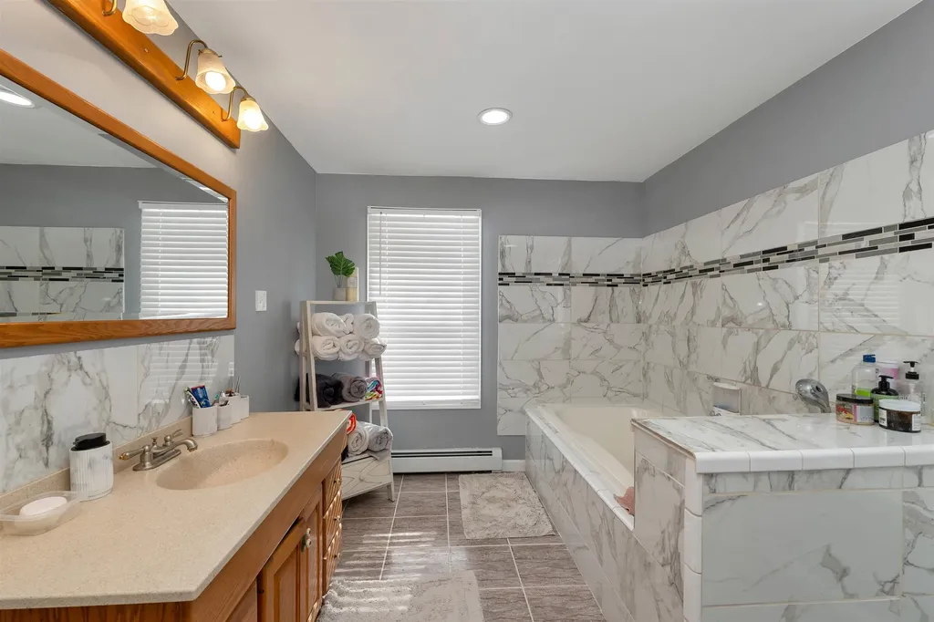 5 Howard Street Pembroke NH 03275