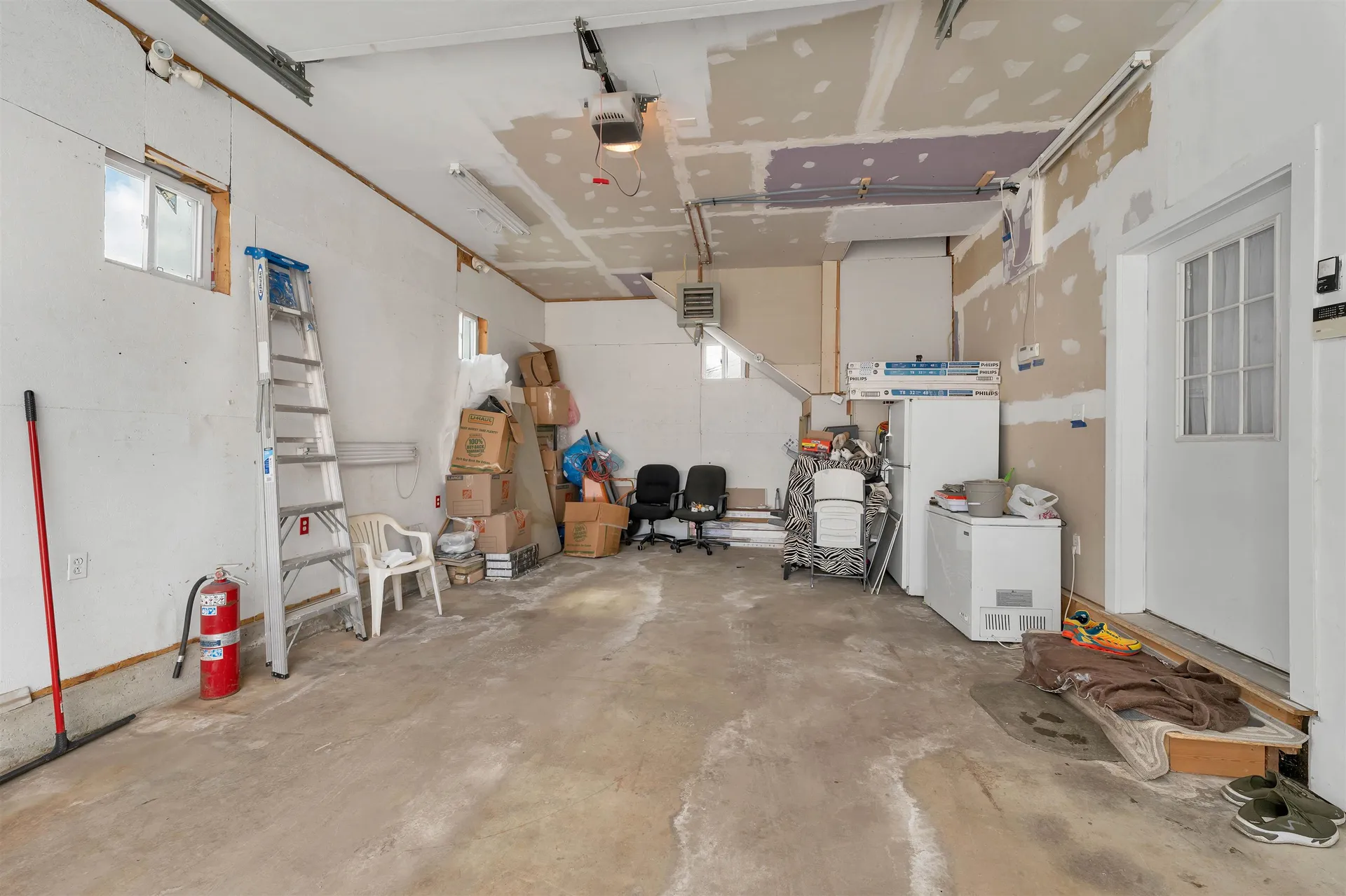 5 Howard Street Pembroke NH 03275