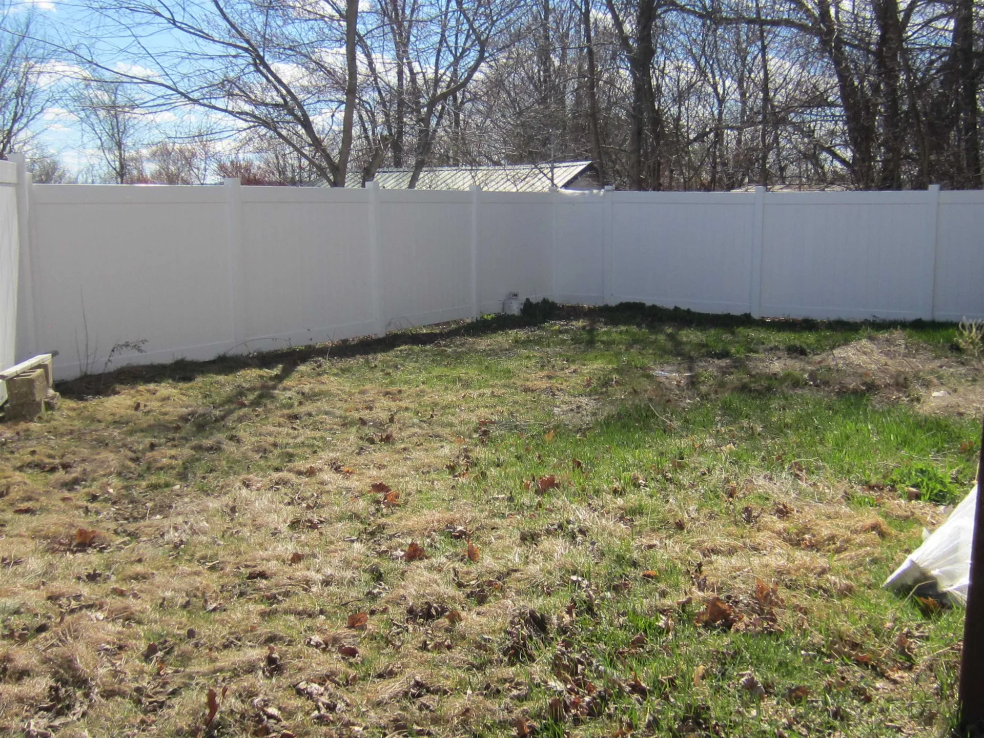 5 Howard Street Pembroke NH 03275