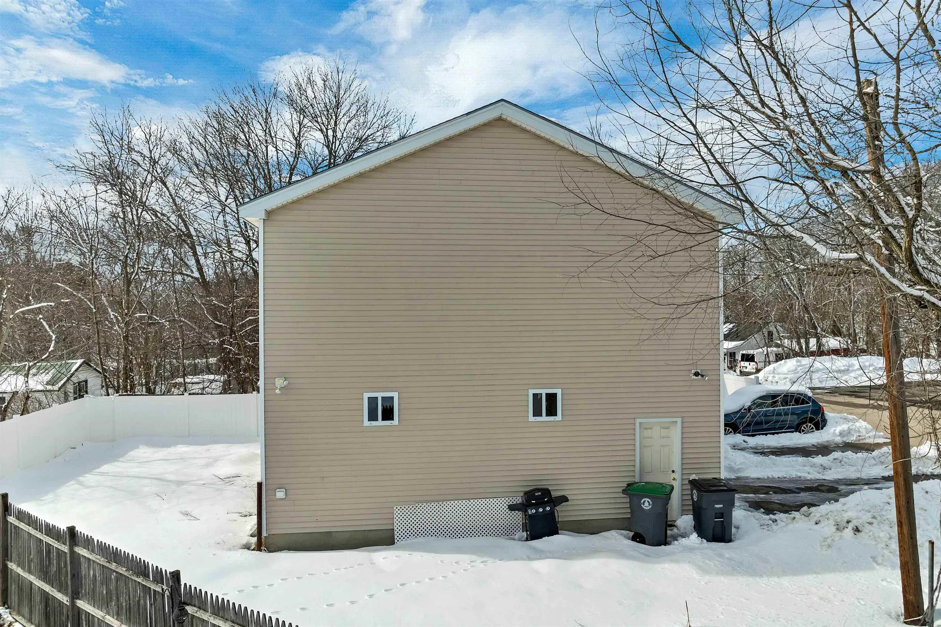5 Howard Street Pembroke NH 03275