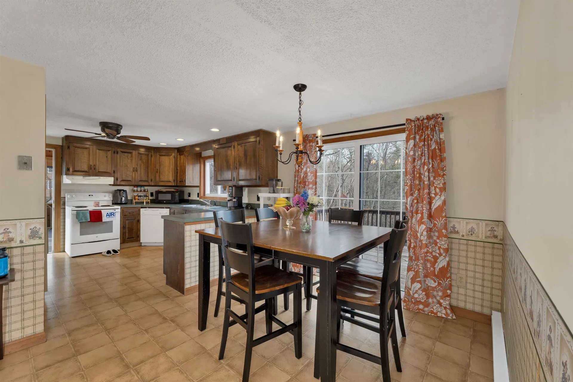 102 Sanborn Road East Kingston NH 03827