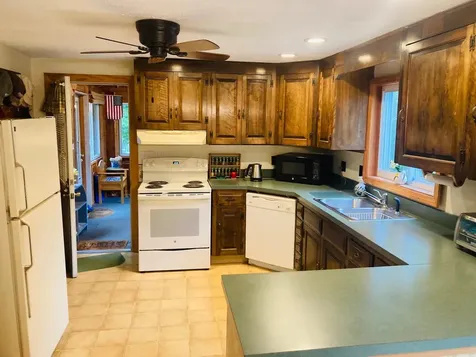 102 Sanborn Road East Kingston NH 03827