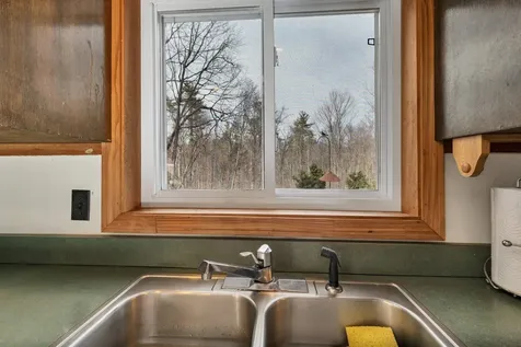 102 Sanborn Road East Kingston NH 03827