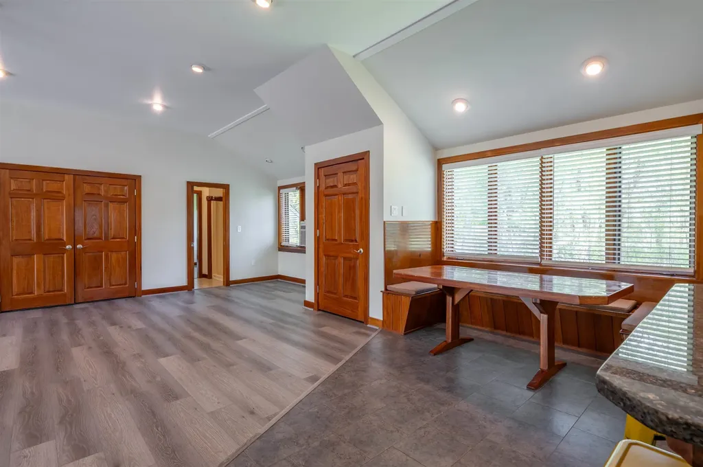 51 Depot Road Hampton Falls NH 03644