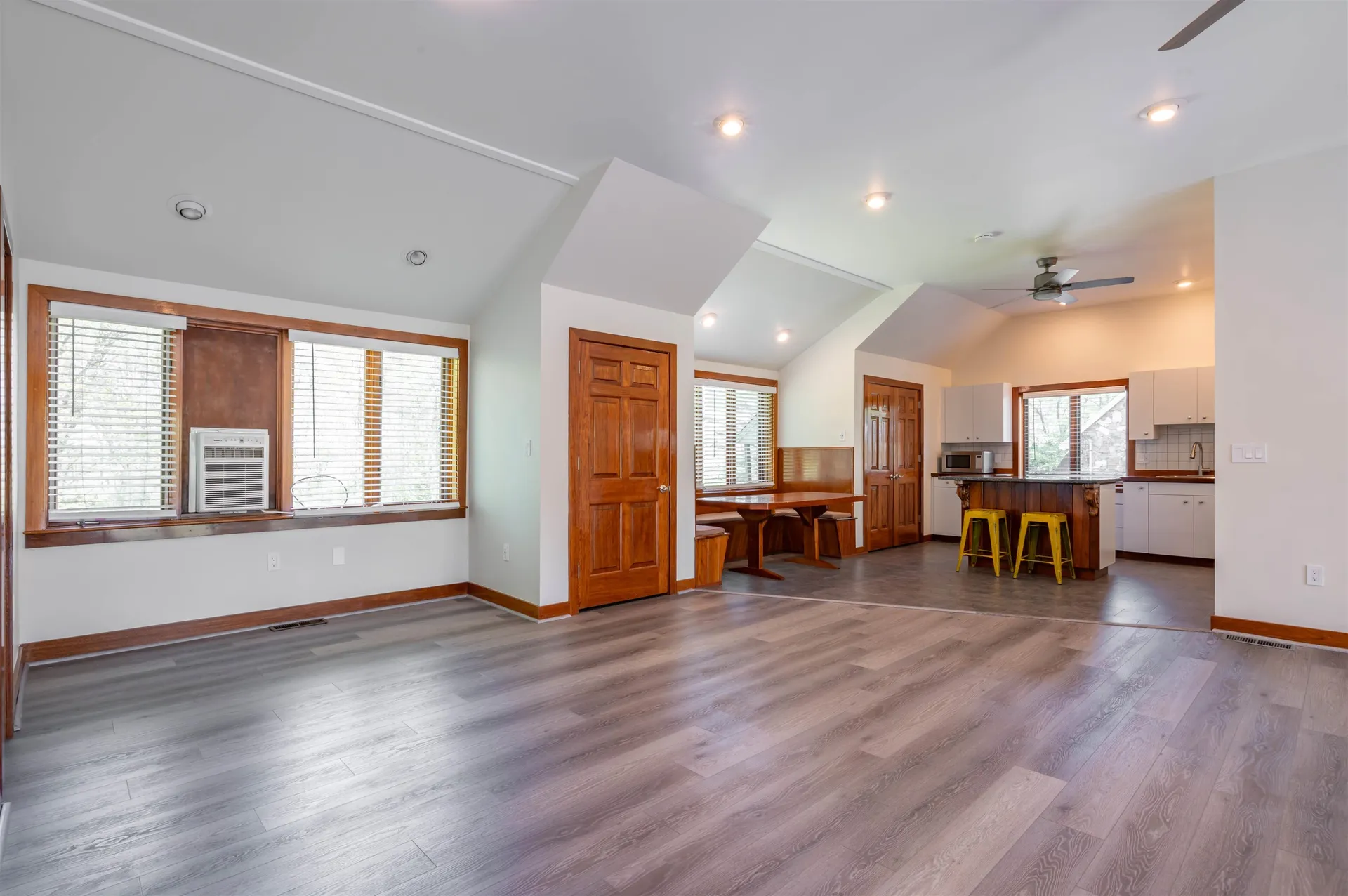 51 Depot Road Hampton Falls NH 03644