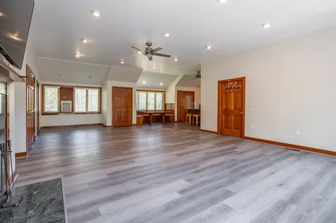 51 Depot Road Hampton Falls NH 03644