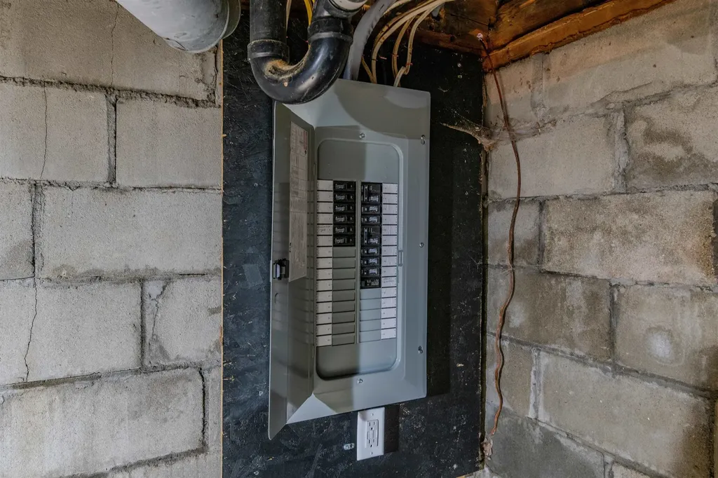 120 Waits River Road Bradford VT 05033