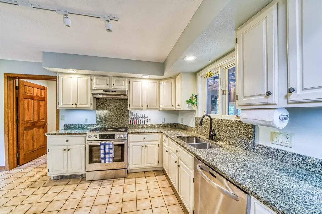 99 Newell Road Newbury NH 03255