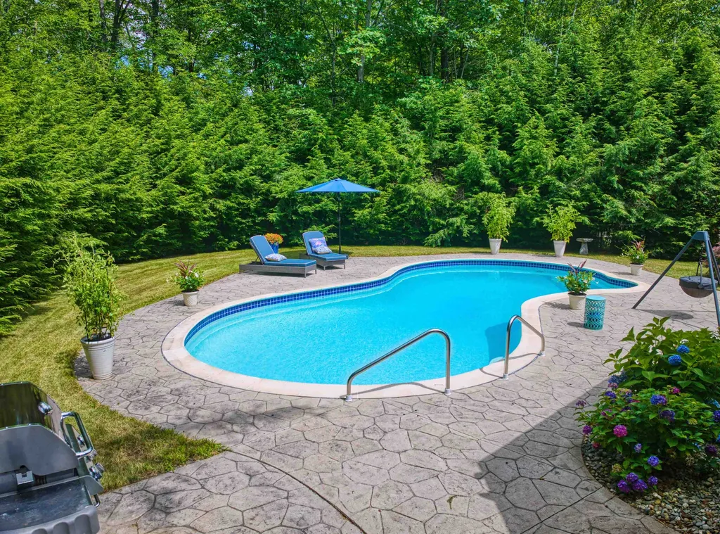 99 Newell Road Newbury NH 03255