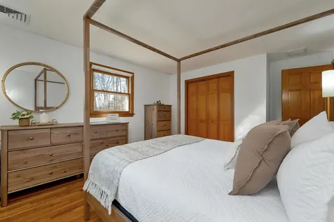51 Bedard Avenue Derry NH 03038