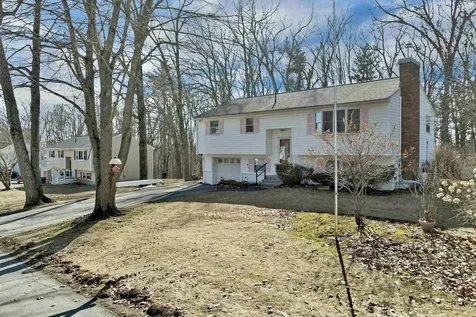 51 Bedard Avenue Derry NH 03038