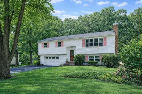 51 Bedard Avenue Derry NH 03038