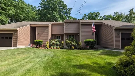30 Maple Avenue Hampstead NH 03841