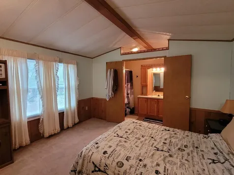 242 Waverly Circle Colchester VT 05446