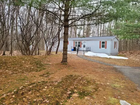 242 Waverly Circle Colchester VT 05446