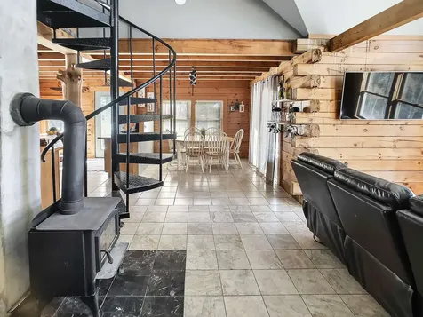 1355 Whitneyville Road Halifax VT 05358