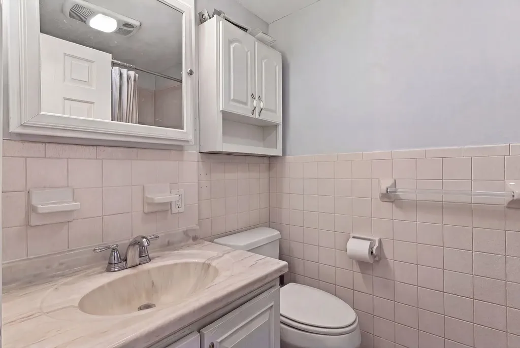 9 Pine Meadows Drive Exeter NH 03833