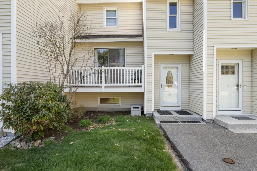 9 Pine Meadows Drive Exeter NH 03833