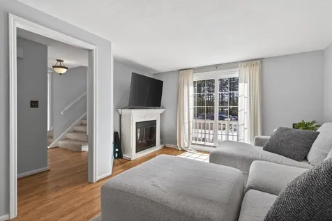 9 Pine Meadows Drive Exeter NH 03833