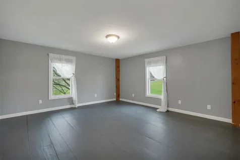 79 High Street Pittsfield NH 03263