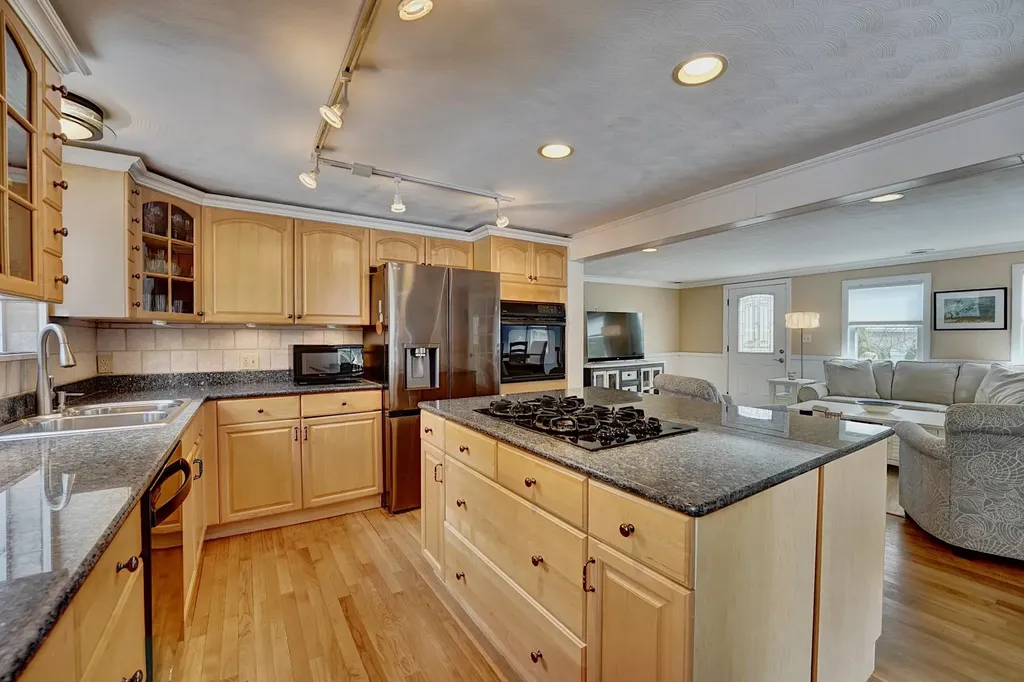 11 Pine Street Rye NH 03870
